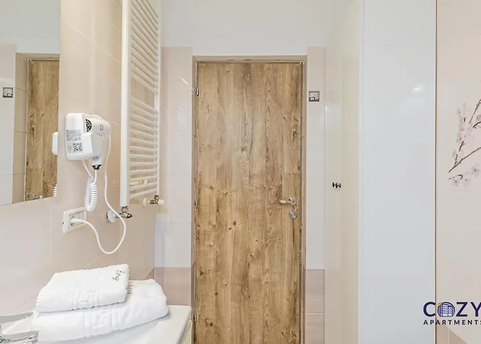 Deluxe 2 Bedrooms With Terrace - Coresi Mall